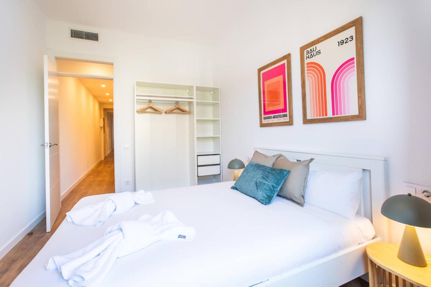 33par1094 - Magnific 2br Flat In Poble Sec Lejlighed Barcelona